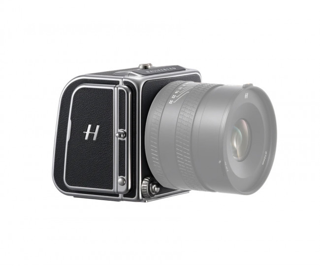 Бездзеркальна камера Hasselblad 907X & CFV 100C